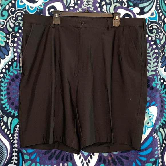 NWT Greg Norman black shorts 42 - Picture 1 of 7